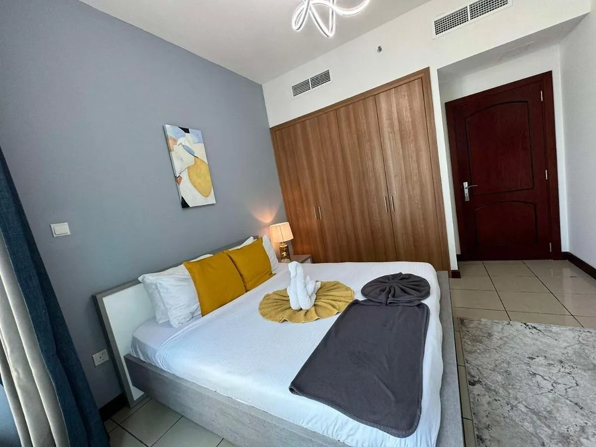 Spacious And Family Friendly L 3Bhk Full Apartment Access Dubai 0*,