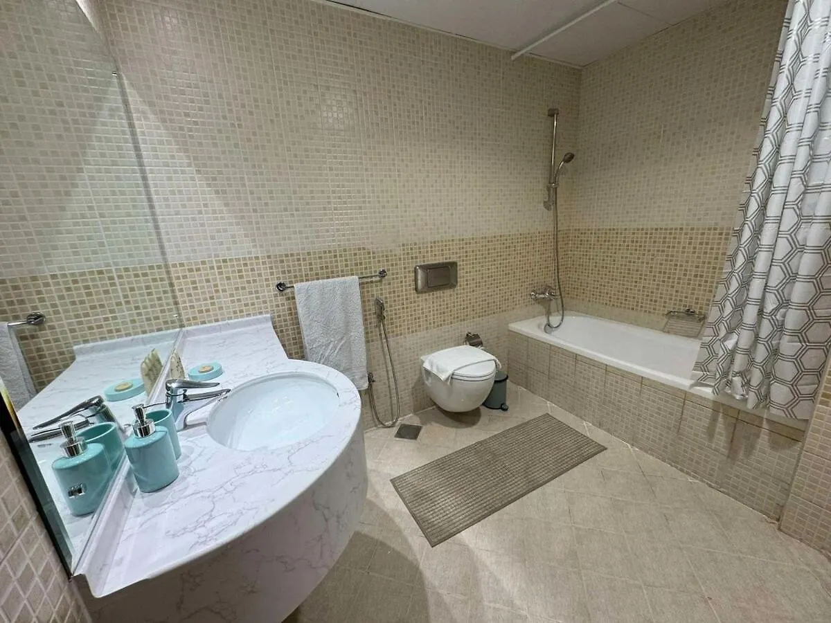 Spacious And Family Friendly L 3Bhk Full Apartment Access Dubai 0*,